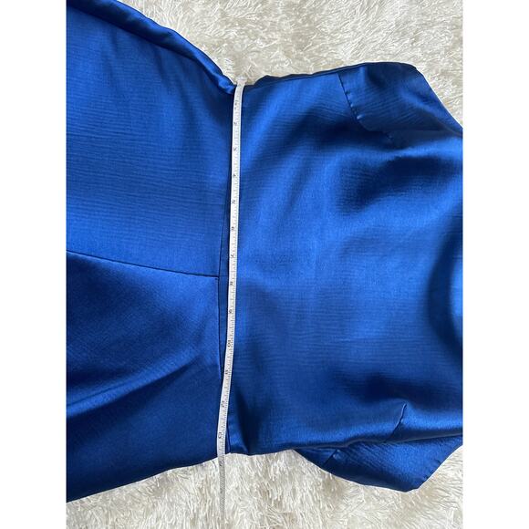 Badgley Mischka Royal Blue and Black Reverse Ruffle Structural Gown Sz 4 - Picture 10 of 14